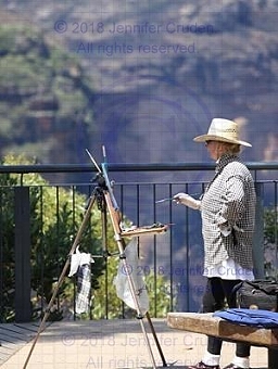 Jennifer painting in the Blue Mountains